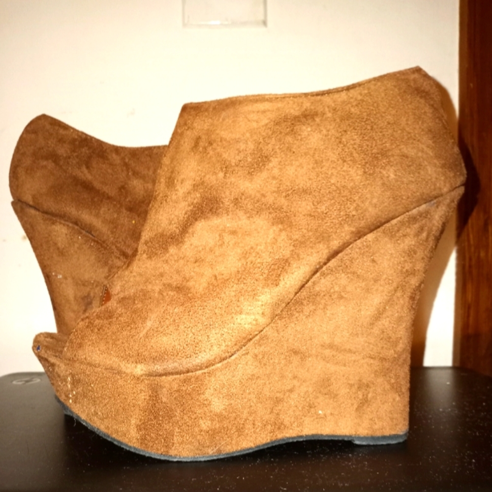 Brown Suede Peep-Toe wedge size 8